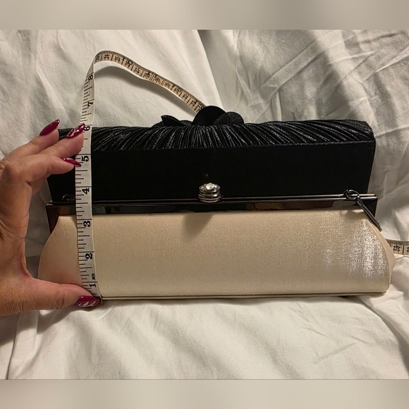 💫2 For $38💫 Bundle Corresponding Items For Deal!!! Clutch Trio Bags - Picture 8 of 15